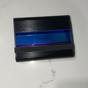 MAC Irresistibly Charming Glitters and Pigments